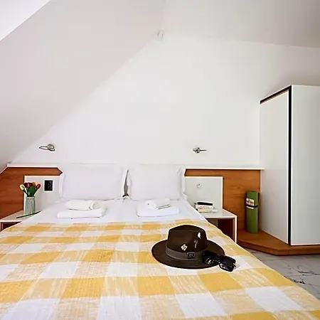 Rubo Hotel Șumen